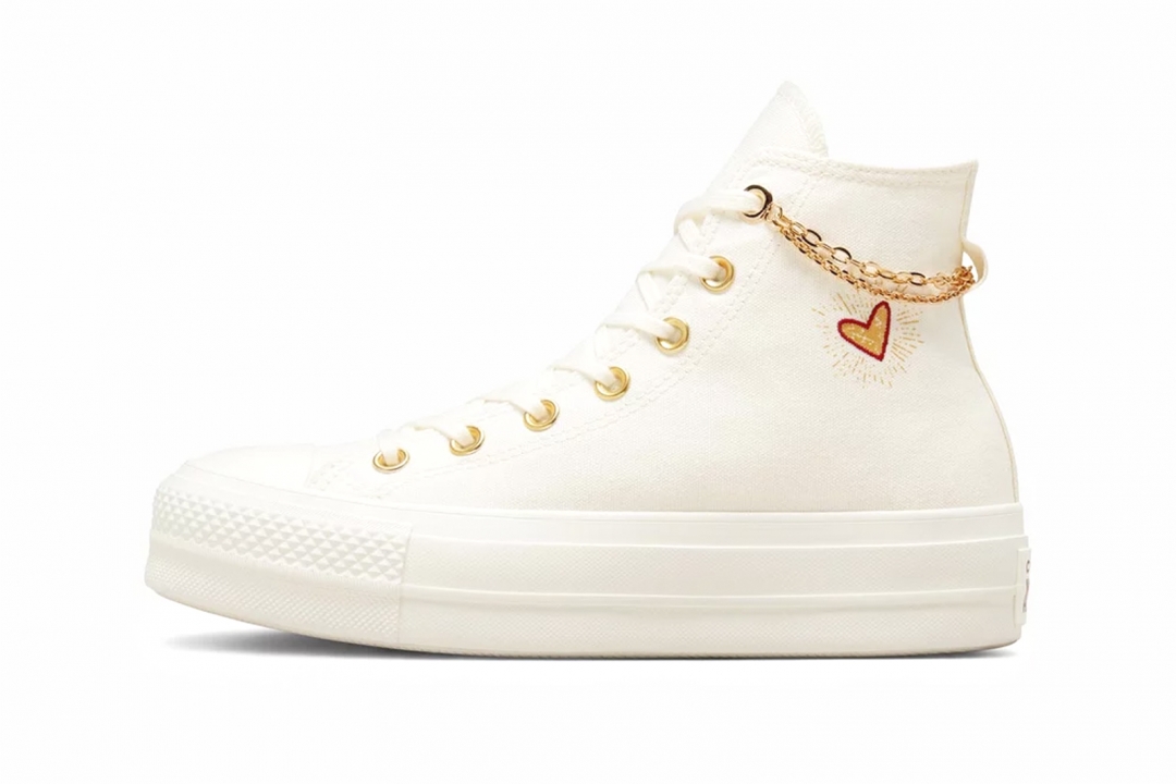 CHUCK TAYLOR ALL STAR LIFT VALENTINES DAY [A04453]