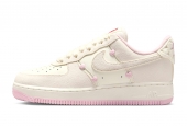  Air Force 1 Low Valentine's Day 2025 [HV5992-111]