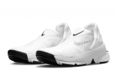 NIKE GO FLYEASE WHITE BLACK [DR5540-102]