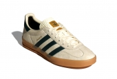 GAZELLE INDOOR CREAM WHITE COLLEGIATE GREEN GUM [IH7502]