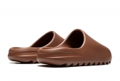 YEEZY SLIDE OCHRE [GW1931]