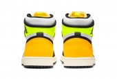 AIR JORDAN 1 HIGH OG VOLT GOLD (M) [555088-118]