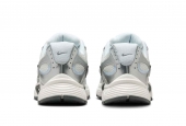 NIKE V5 RNR SUMMIT WHITE BLUE TINT PHOTON DUST SMOKE GREY [HQ7901-103]