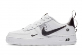 AIR FORCE 1 UTILITY WHITE BLACK [AR1708-100]