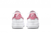 AIR FORCE 1 RED GINGHAM [DZ2784-101]