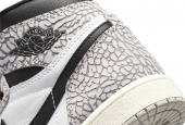 AIR JORDAN 1 RETRO HIGH OG WHITE CEMENT [DZ5485-052]