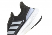 ULTRA BOOST LIGHT CORE BLACK CLOUD WHITE [HQ6340] 