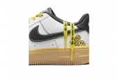 AIR FORCE 1 '07 GO THE EXTRA SMILE [DO5854-100]