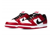 SB DUNK LOW CHICAGO [BQ6817-600]