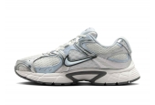 NIKE V5 RNR SUMMIT WHITE BLUE TINT PHOTON DUST SMOKE GREY [HQ7901-103]