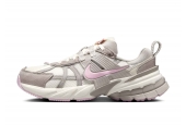 NIKE V2K RUN SAIL PINK FOAM SAIL COLLEGE GREY [HV5997-161]