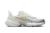 NIKE V2K RUN METALLIC SILVER [FD0736-104]