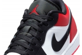 AIR JORDAN 1 LOW SE BLACK TOE [IB8971-106]