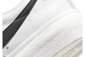 BLAZER LOW PLATFORM WHITE BLACK [DJ0292-101]