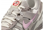 NIKE V2K RUN SAIL PINK FOAM SAIL COLLEGE GREY [HV5997-161]