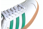 GAZELLE WHITE BOLD GREEN GUM [IH2216]