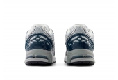 NEW BALANCE 1906R "SILVER METALLIC DEEP OCEAN" [1906RCE]