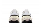 NIKE V2K RUN RUNTEKK ‘SUMMIT WHITE METALLIC SILVER’  [FD0736-100]