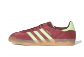 GAZELLE INDOOR SHADOW RED SEMI SPARK GREEN [IH7487]