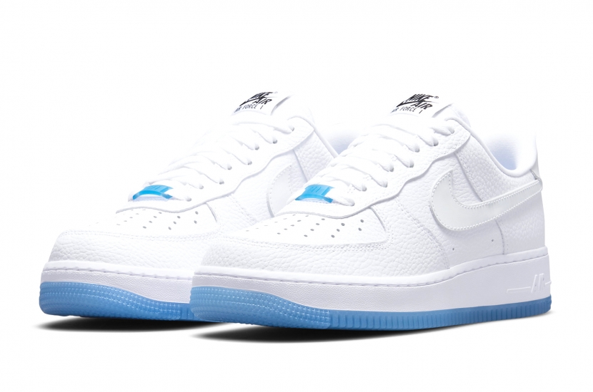 AIR FORCE 1 UV REACTIVE SWOOSH W [DA8301-101]