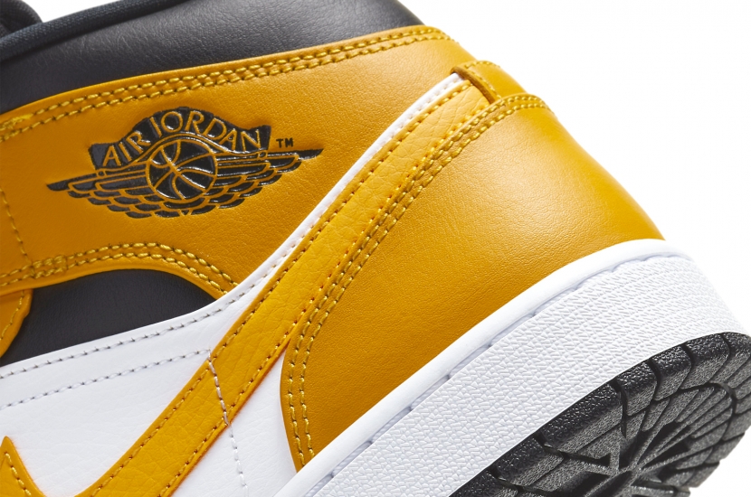 AIR JORDAN 1 MID UNIVERSITY GOLD [554724-170]