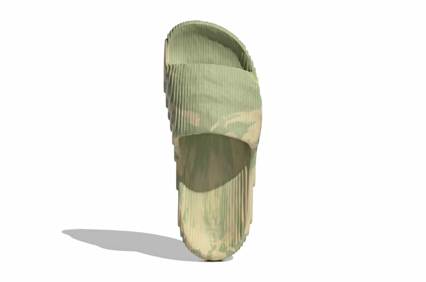 ADILETTE 22 SLIDES MAGIC SLIME ST DESERT SAND [GY1597]