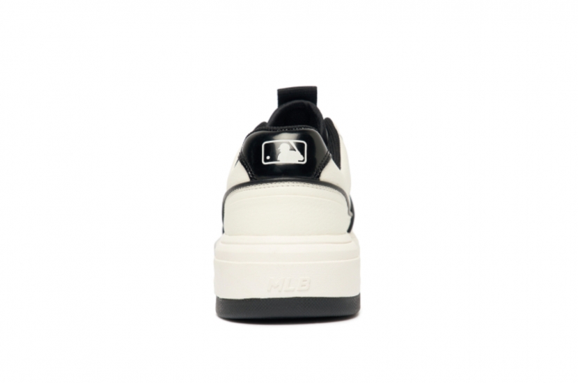 MLB LINER BLACK [3ASXCA12N-50WHS]