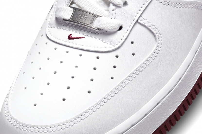 AIR FORCE 1 WHITE DARK BEETROOT [DH7561-106]