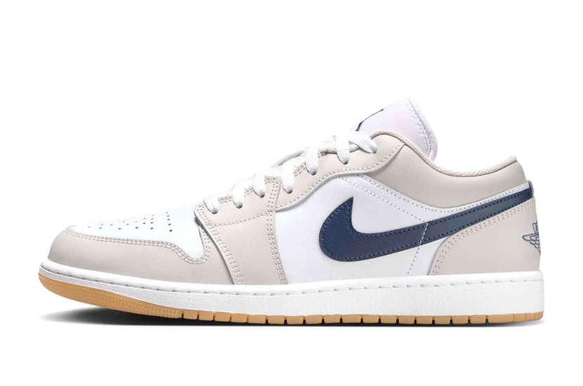 AIR JORDAN 1 LOW MIDNIGHT NAVY NEUTRAL GREY [553558-146]