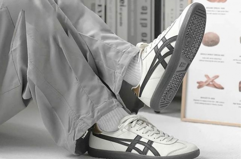 ONITSUKA TIGER TOKUTEN WHITE BLACK [1183B938-100]