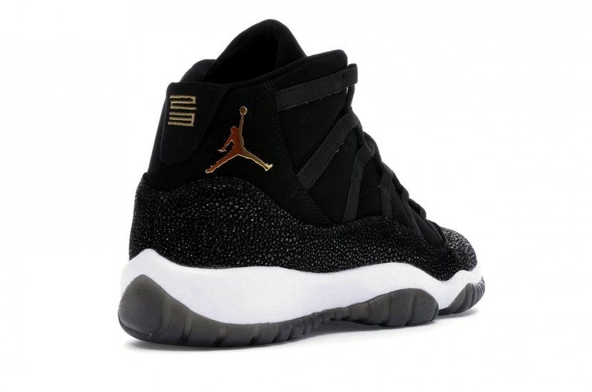 AIR JORDAN 11 HIGH HEIRESS [852625-030]