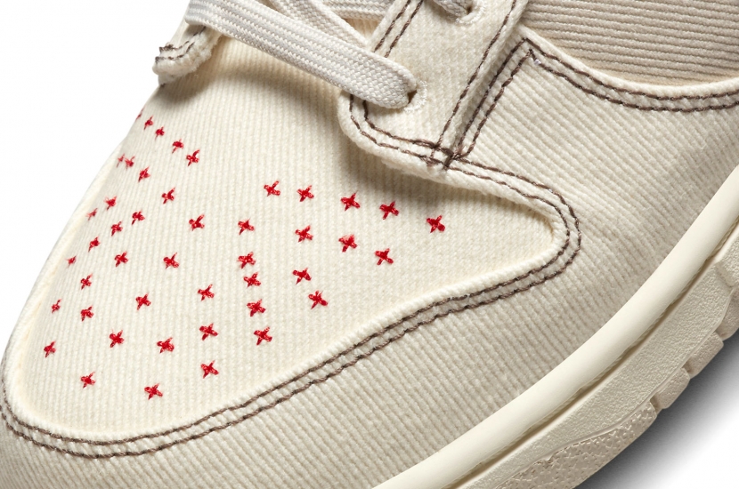 DUNK LOW LIGHT OREWWOOD SASHIKO [DV0834-100] (ONLINE)