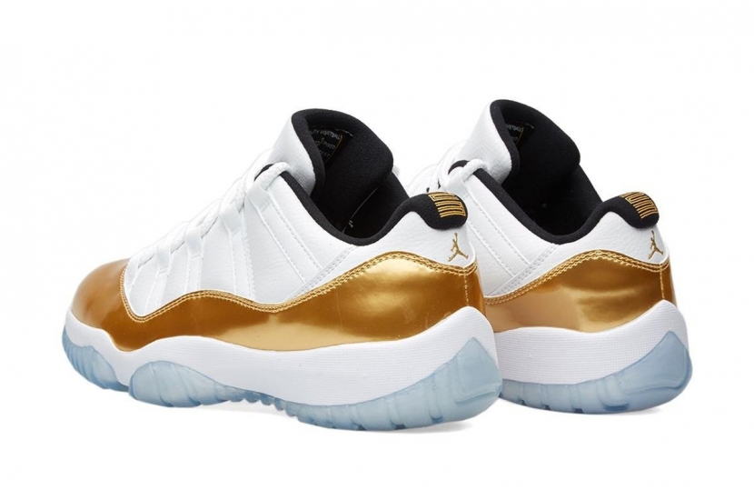 AIR JORDAN 11 LOW CLOSING CEREMONY [528896-103 | 528895-103]