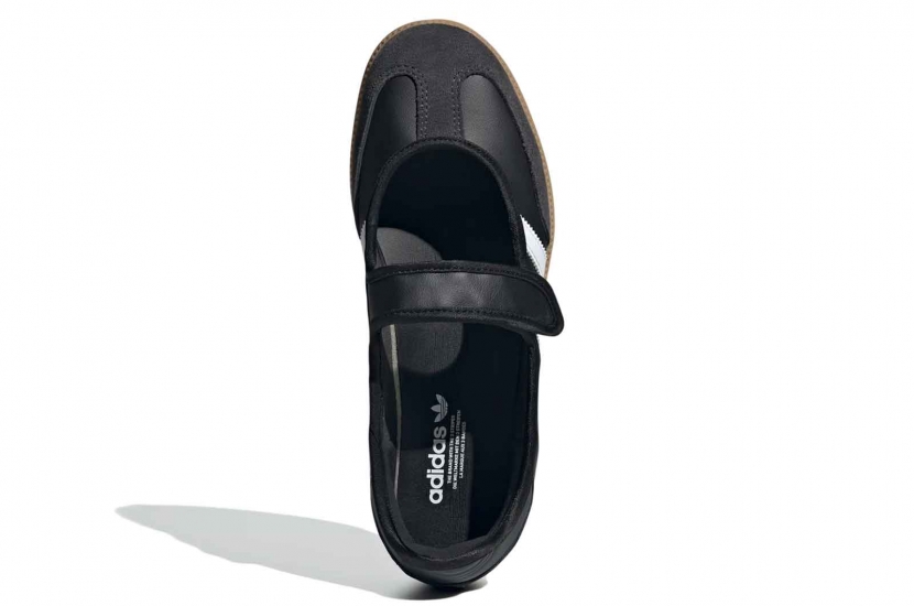 SAMBA JANE BLACK WHITE GUM [JQ6445]