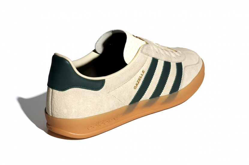 GAZELLE INDOOR CREAM WHITE COLLEGIATE GREEN GUM [IH7502]