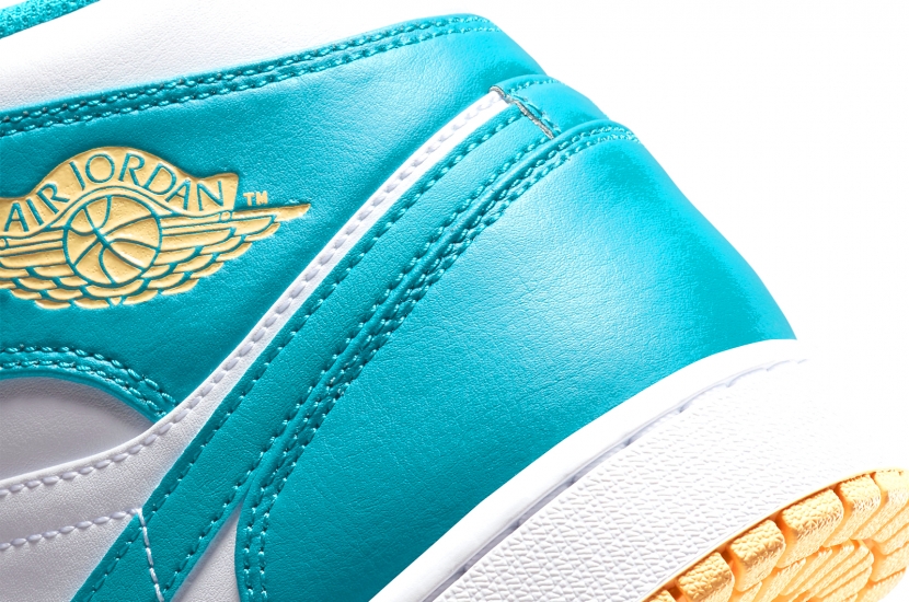 AIR JORDAN 1 MID AQUATONE [DQ8426-400]