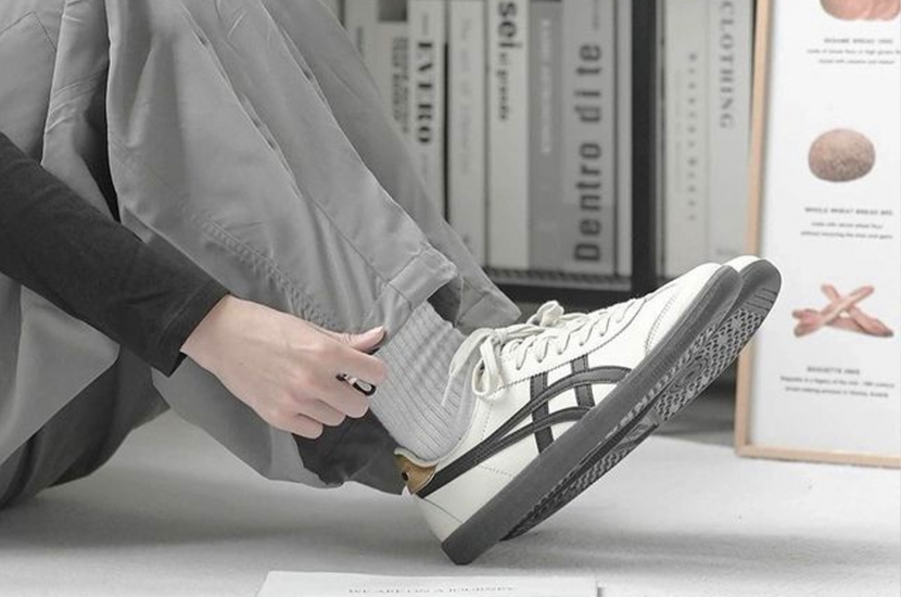 ONITSUKA TIGER TOKUTEN WHITE BLACK [1183B938-100]