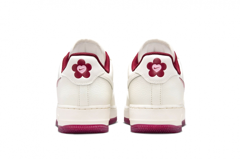 AIR FORCE 1 VALENTINE'S DAY 2024 [FZ5068-161]