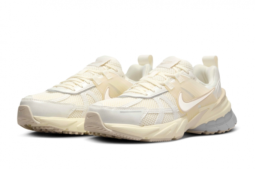 NIKE V2K RUN PALE IVORY [HQ1512-110]