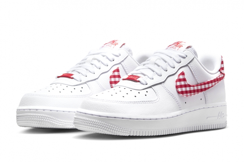 AIR FORCE 1 RED GINGHAM [DZ2784-101]