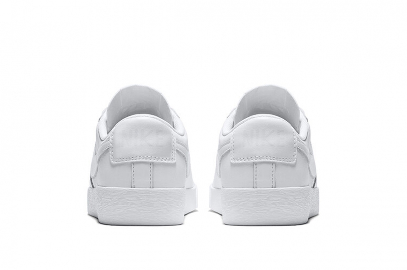 BLAZER LOW W LE WHITE [AV9370-111]