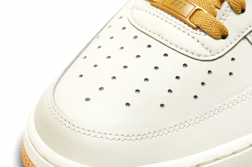 AIR FORCE 1 SAIL GOLD [FD9063-101]