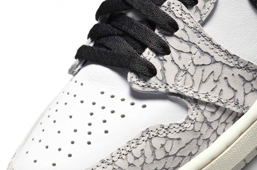 AIR JORDAN 1 RETRO HIGH OG WHITE CEMENT [DZ5485-052]