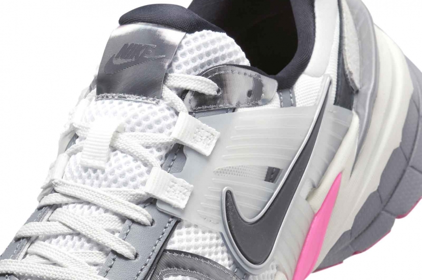 NIKE V2K RUN GREY PINK [FZ5061-100]