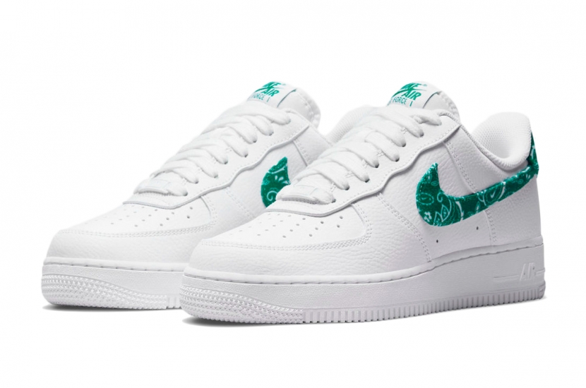 AIR FORCE 1 ESSENTIALS WHITE GREEN PAISLEY [DH4406-102]