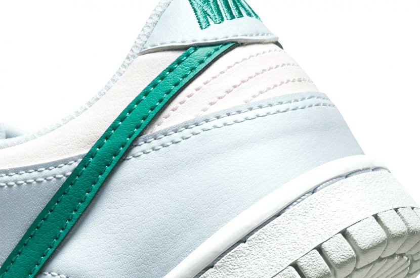 DUNK LOW MINERAL TEAL [FD1232-002]