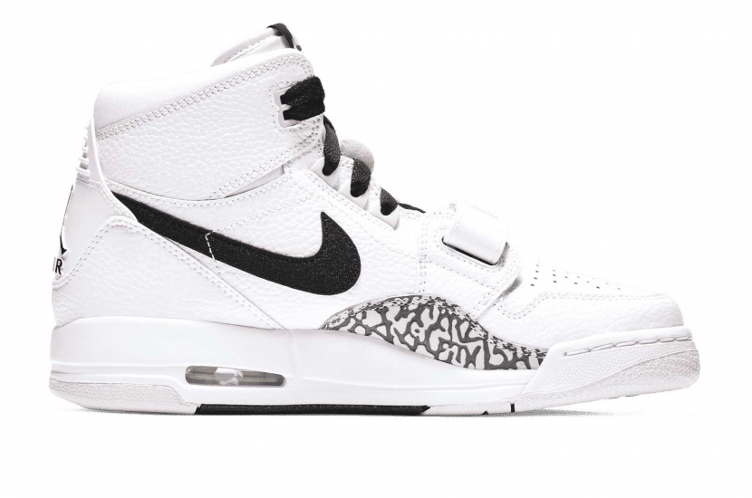 JORDAN LEGACY 312 WHITE BLACK PINK FOAM GS [AT4040-106]