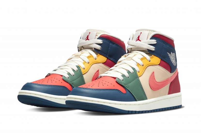 AIR JORDAN1 MID MULTI COLOR 2022 W [DN3738-400]