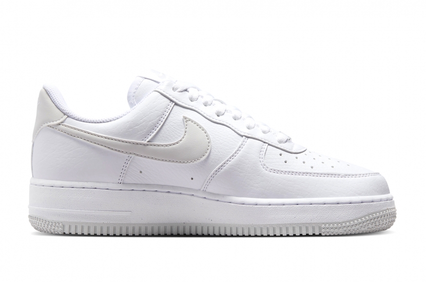 AIR FORCE 1 ’07 SE NEXT NATURE ‘WHITE PHOTON DUST’ [DV3808-104]