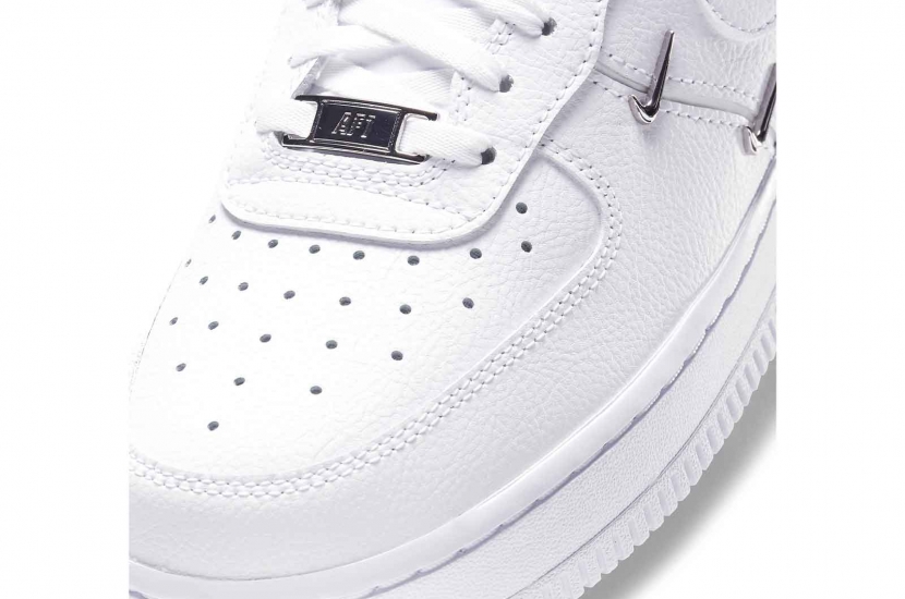 AIR FORCE 1 '07 LX SISTERHOOD WHITE METALLIC SILVER [CT1990-100]